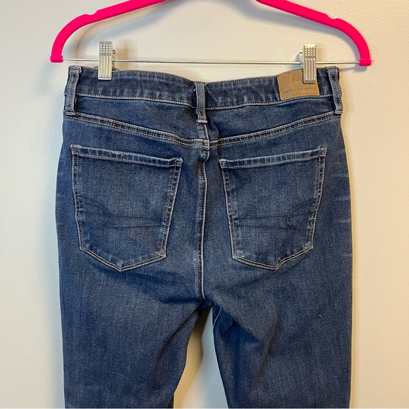 American Eagle (AEO) Jeans Super Hi-Rise Jegging Medium Vintage Sz 8 Short EUC - Picture 10 of 12